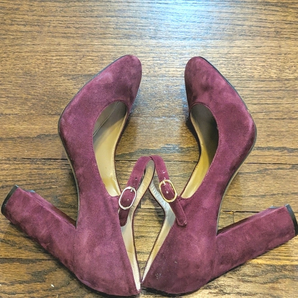 Vince Camuto Suede Mary Jane heels